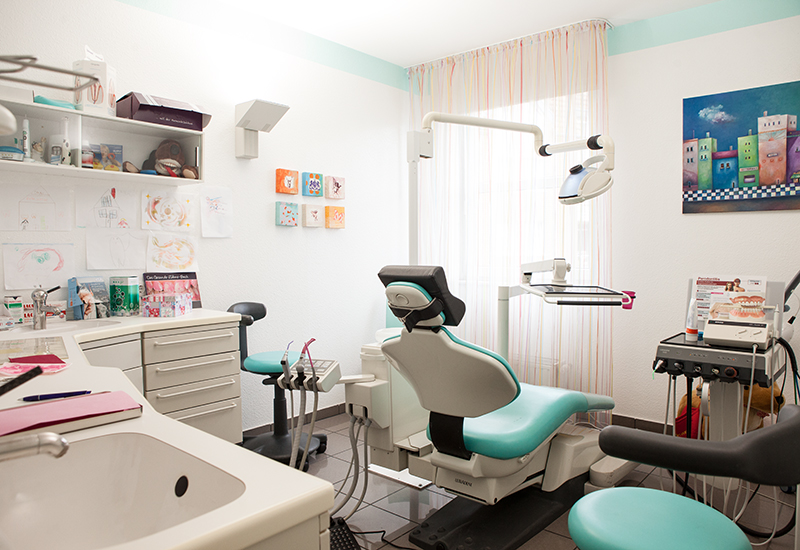 Zahnarztpraxis Bochum Wartezimmer