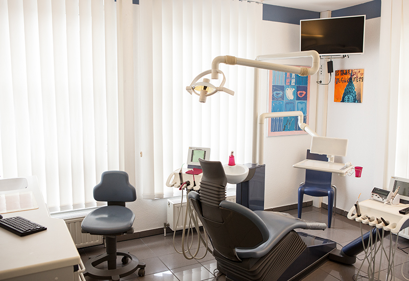 Zahnarztpraxis Bochum Wartezimmer